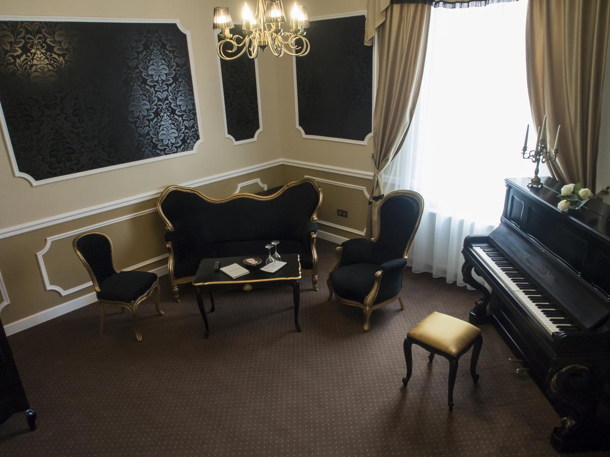 Maison Elysee 锡比乌 外观 照片